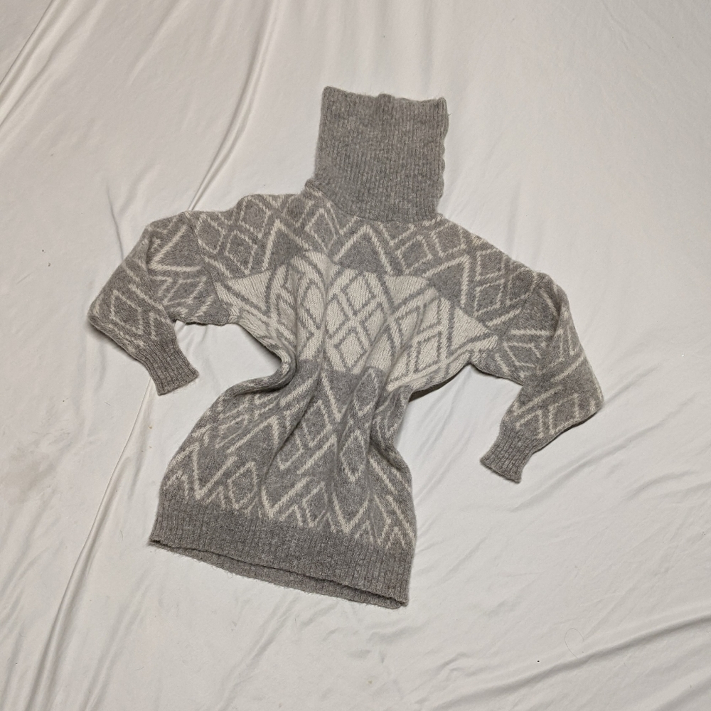 Wool Sweater - Picture 5 of 14